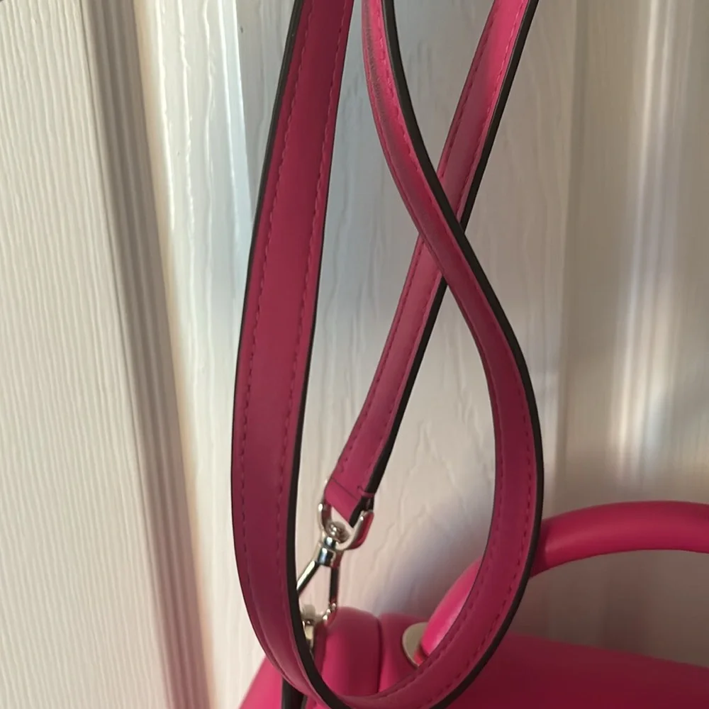 Kate spade ♠️ crossbody - Picture 10 of 12